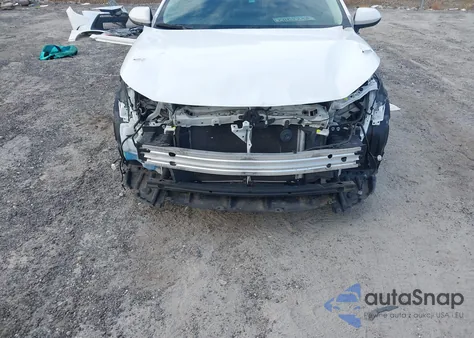 2021 Toyota Corolla Le z USA, uszkodzony, nr VIN 5YFEPMAE9MP236922